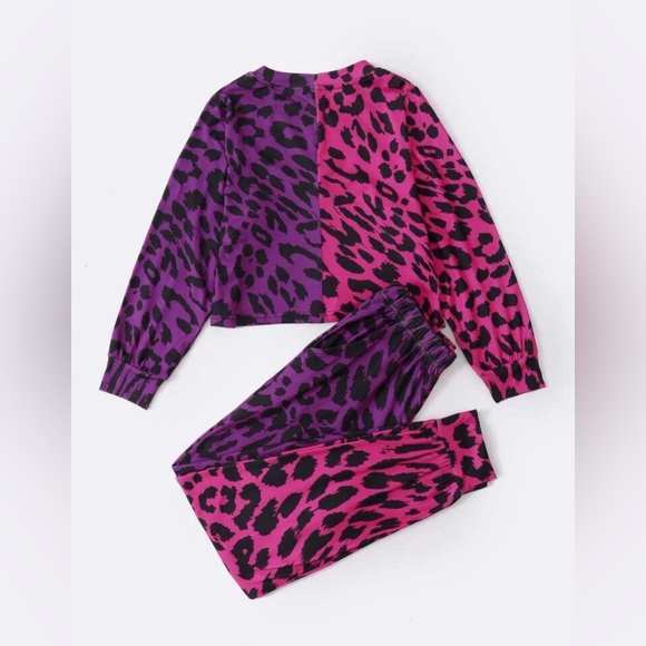 Cute two piece set for girls. Size 150. First 8-10 year old - Picture 2 of 5